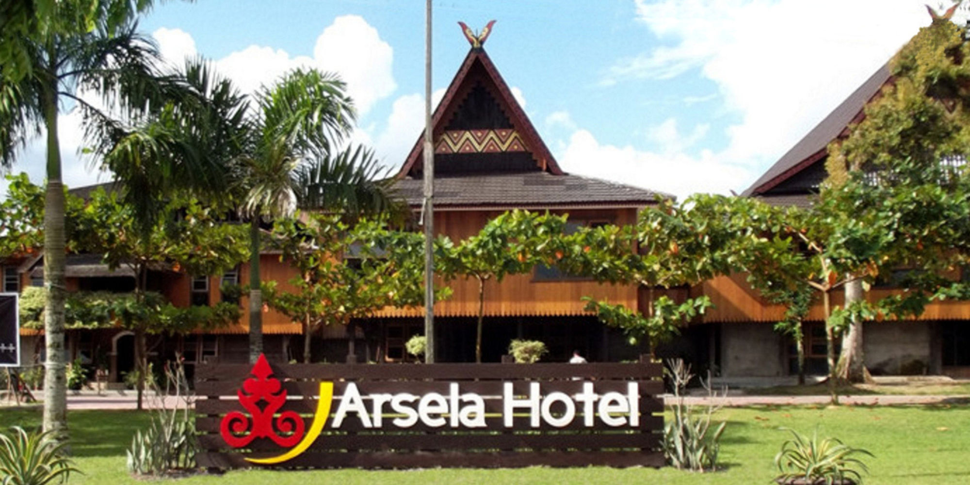 Arsela Hotel Pangkalan Bun Exterior photo